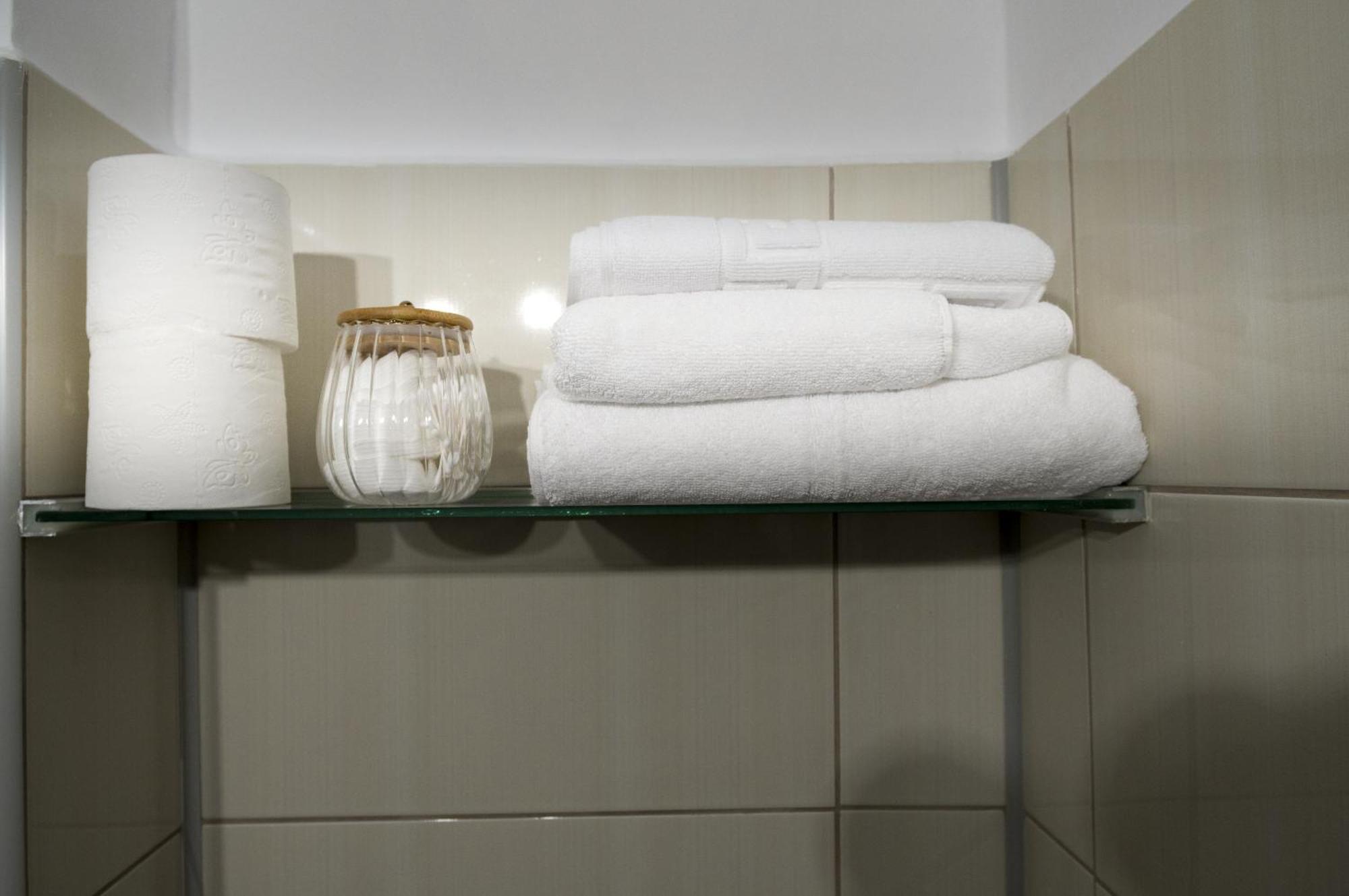 Casa Rusu -Victoria-Self Check In-24H Apartment Resita Ngoại thất bức ảnh